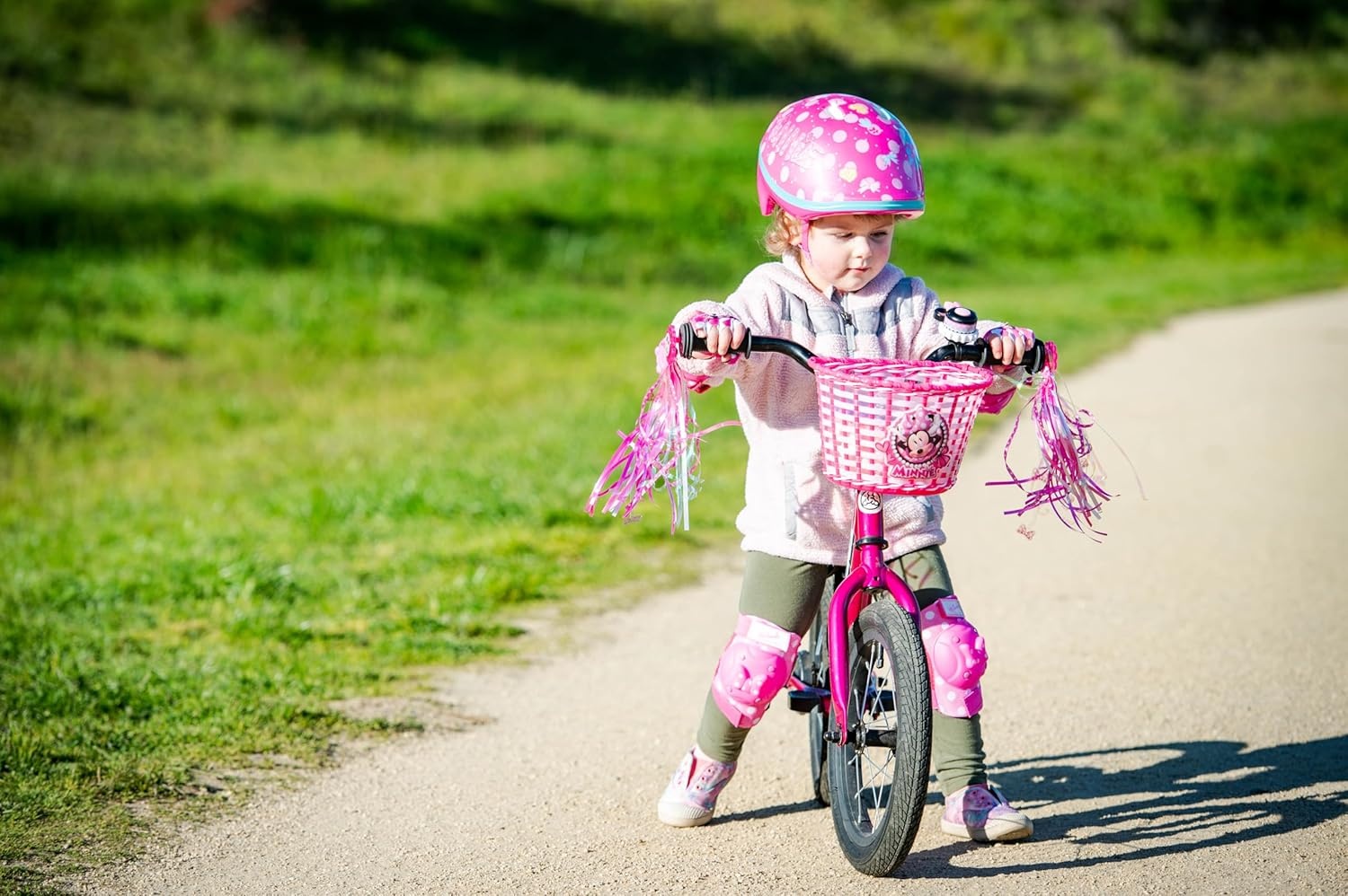 image:imageBell Disney Minnie Mouse Child Bike AccessoriesPink