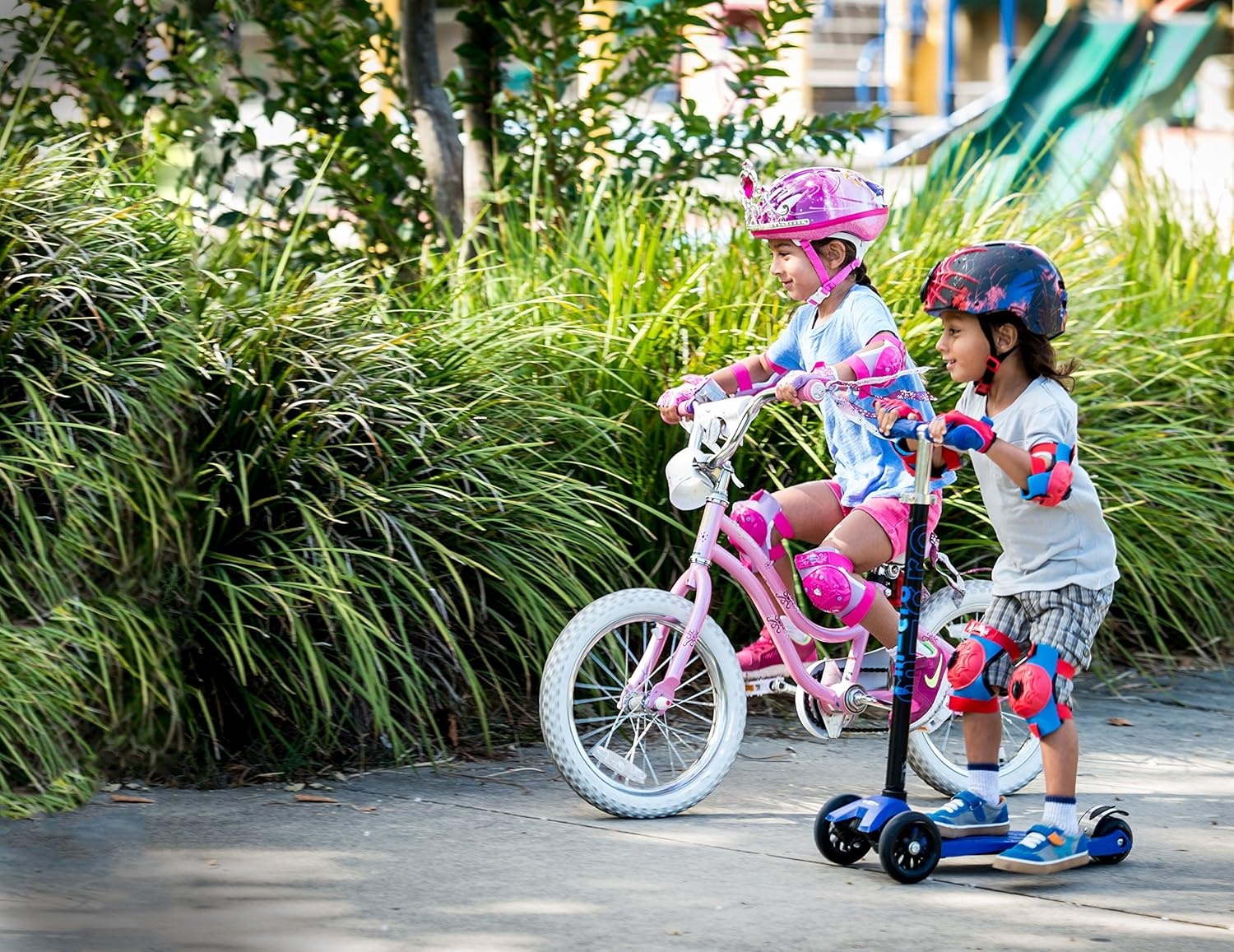 image:imageBell Marvel Avengers Child and Toddler Bike HelmetsSpiderMan 3D Webslinger